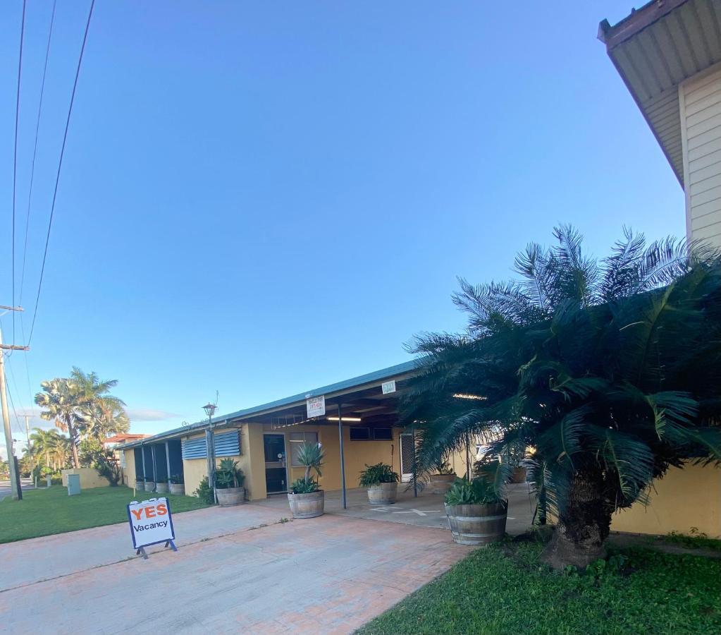 Proserpine Motor Lodge Exterior foto